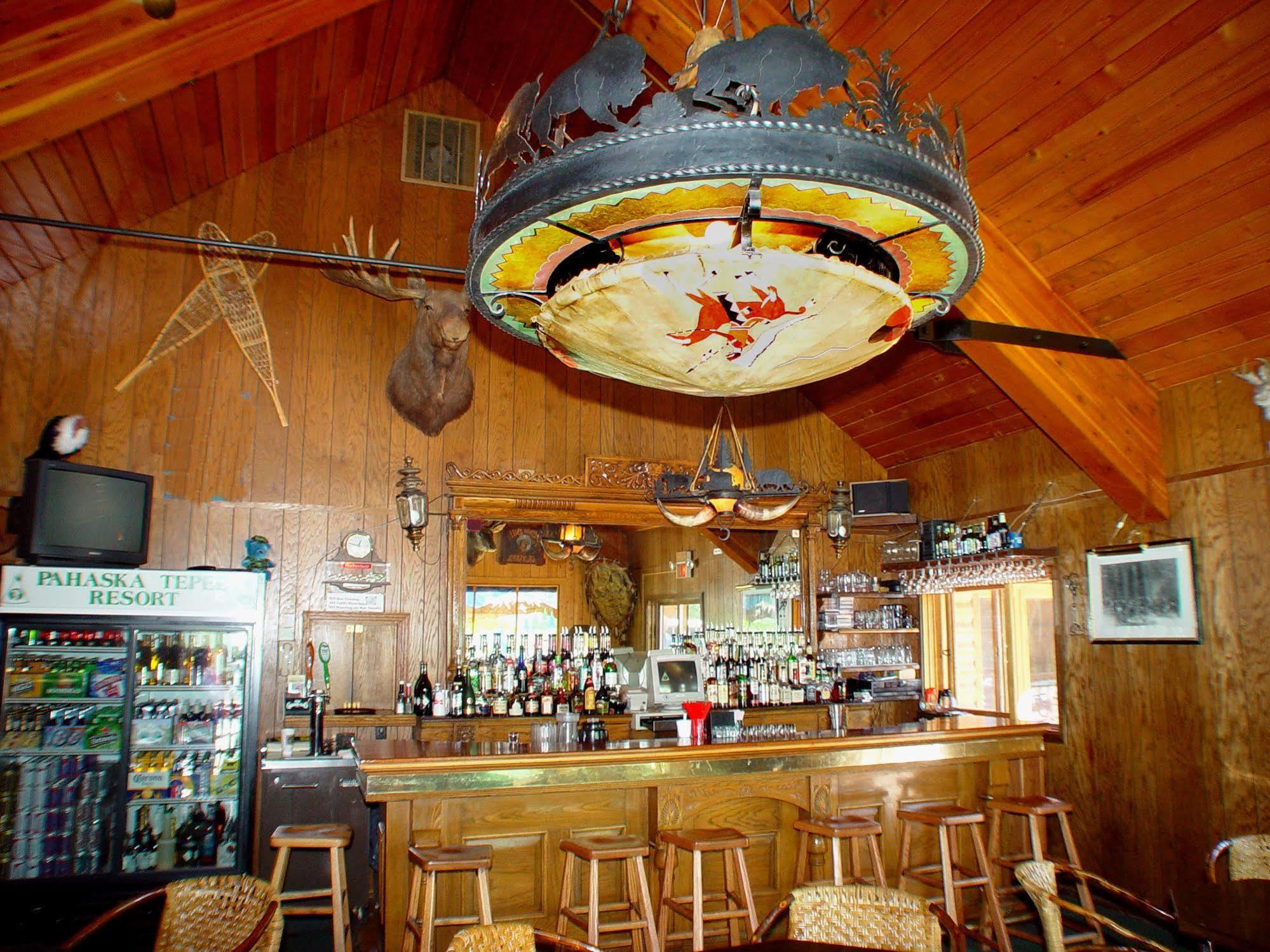 Pahaska Tepee Resort Cody Exterior foto